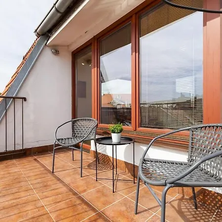 Apartmán Primaxarya - Maisonette Right On The Main Square With Breath Taking 360 Views Of Bratislava