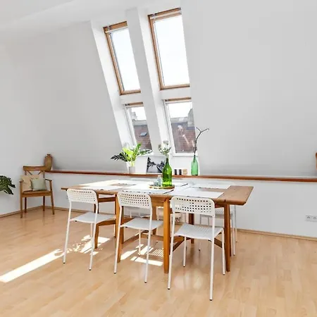 Apartmán Primaxarya - Maisonette Right On The Main Square With Breath Taking 360 Views Of Bratislava