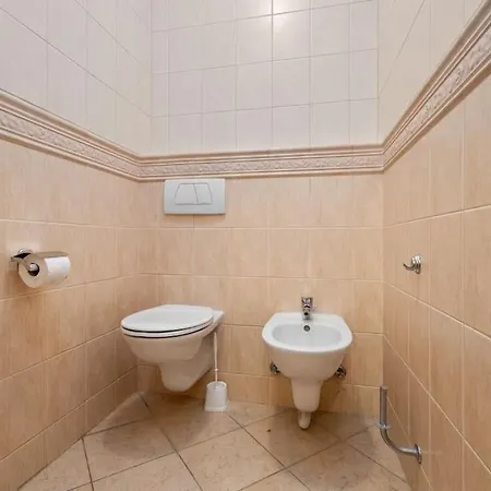 Apartment Primaxarya - Maisonette Right On The Main Square With Breath Taking 360 Views Of
