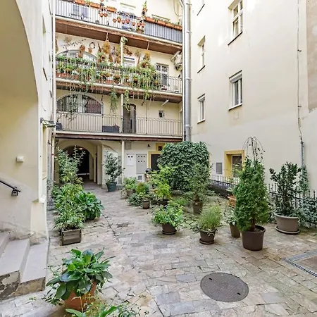 Apartmán Primaxarya - Maisonette Right On The Main Square With Breath Taking 360 Views Of *