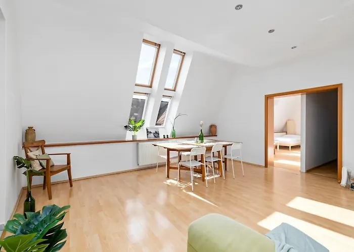 Penthouse 360 Castle View - In The Heart Of Old Town *