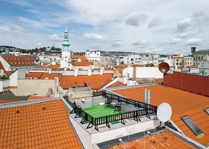 Penthouse 360 Castle View - In The Heart Of Old Town Apartmán *