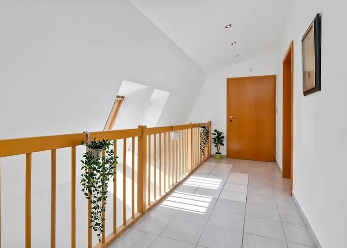 Penthouse 360 Castle View - In The Heart Of Old Town *