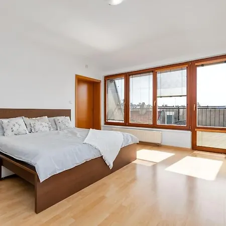 Penthouse 360 Castle View - In The Heart Of Old Town * Bratysława