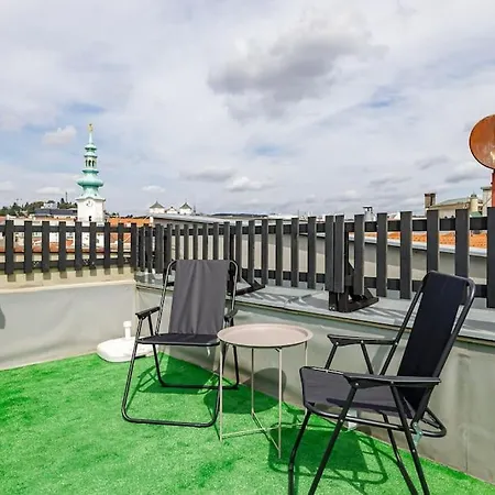 Penthouse 360 Castle View - In The Heart Of Old Town Apartament