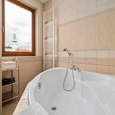 Apartament Penthouse 360 Castle View - In The Heart Of Old Town Bratysława