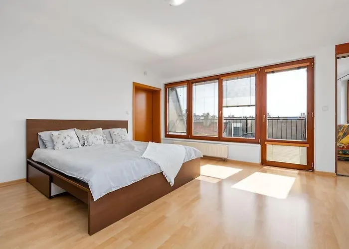 Penthouse 360 Castle View - In The Heart Of Old Town * Bratislava