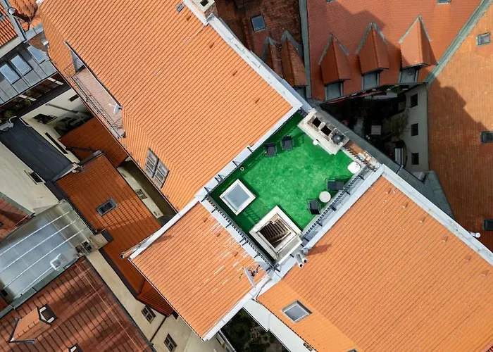 Penthouse 360 Castle View - In The Heart Of Old Town Apartment *