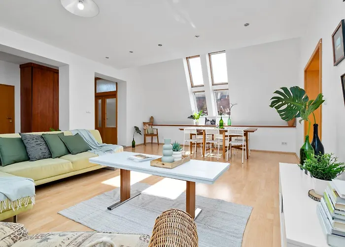 Penthouse 360 Castle View - In The Heart Of Old Town Apartment Bratislava